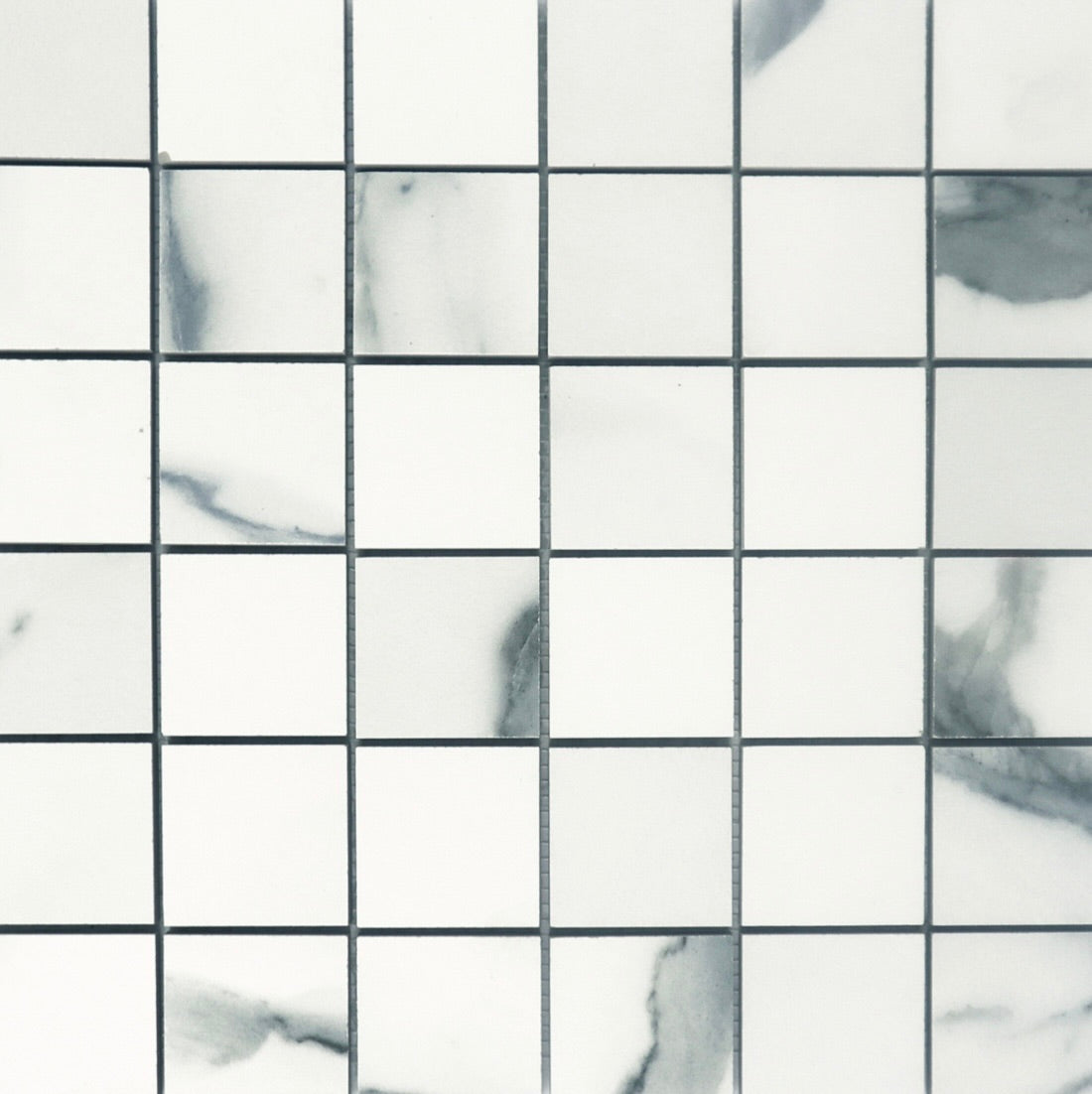 Calcatta Oceanic Matte Mosaic